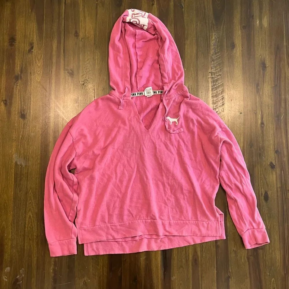 Victoria’s Secret PINK Pullover Hoodie Medium